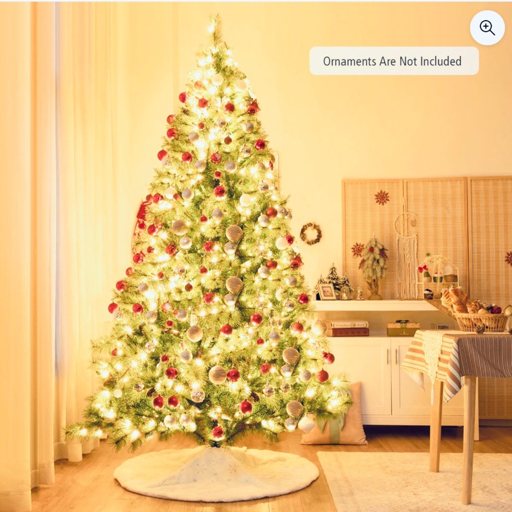 8 ‘ Ft Wow Merry Christmas PRE-LIT 700 Clear Lights/With Pinecones